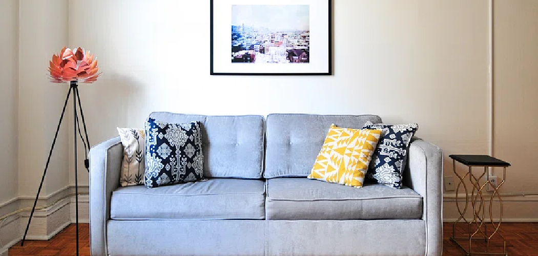 How to Style a Throw Blanket on a Sofa