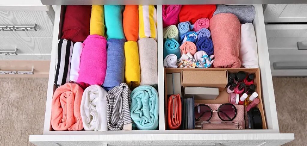 How to Declutter Your Wardrobe