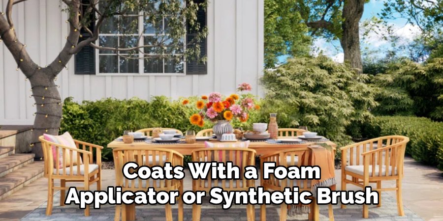 Coats With a Foam Applicator or Synthetic Brush