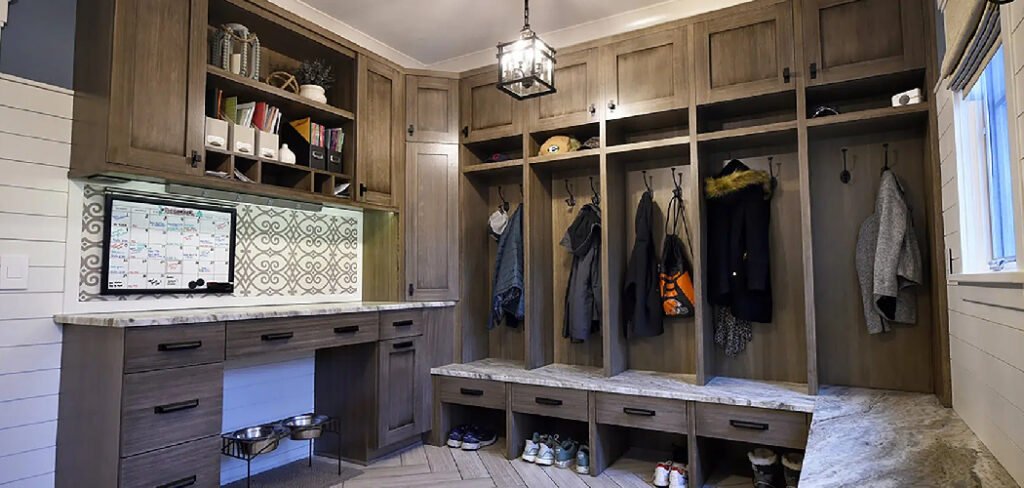 How to Build a Built-in Desk