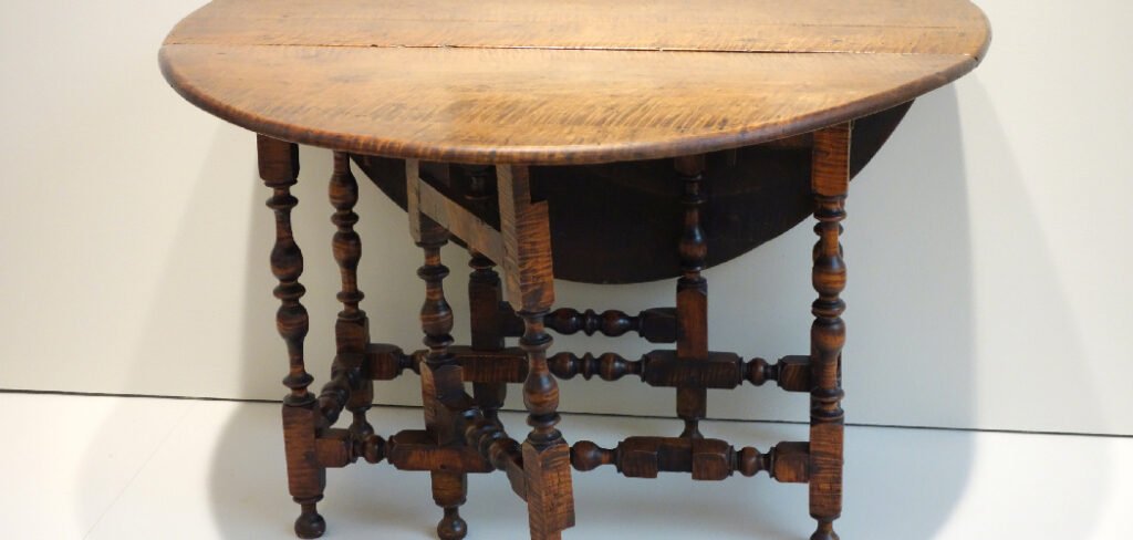 How to Date a Gate Leg Table