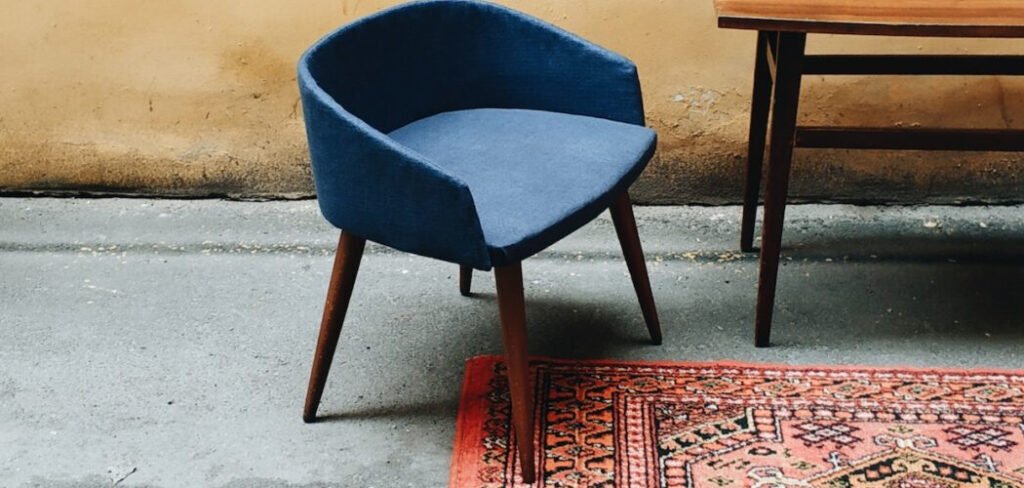 How to Dye an Upholstered Chair