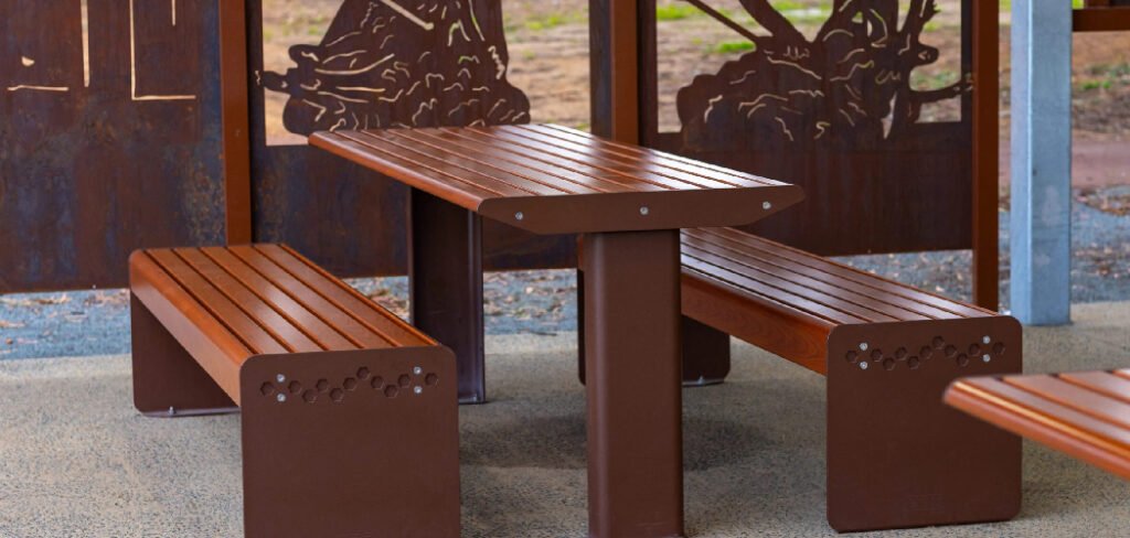 How to Fill Gaps in a Wood Plank Table