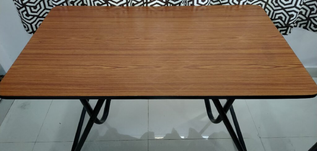 How to Make a Foldable Table Look Nice