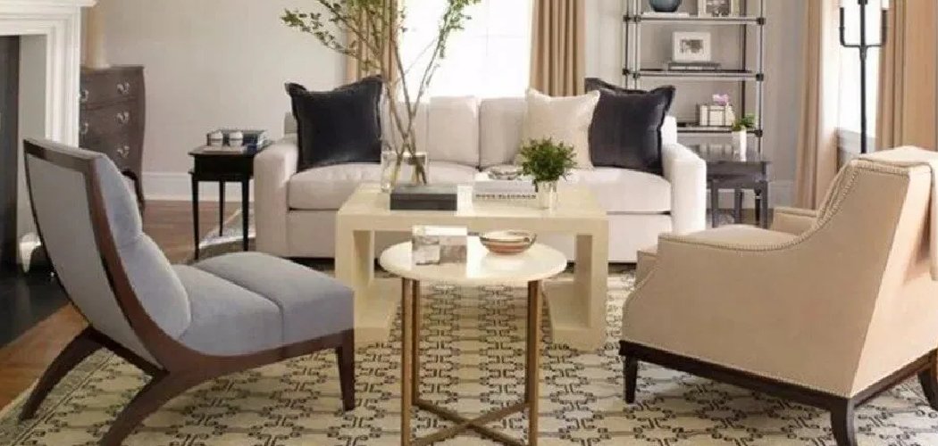 How to Pair Chairs With a Sofa