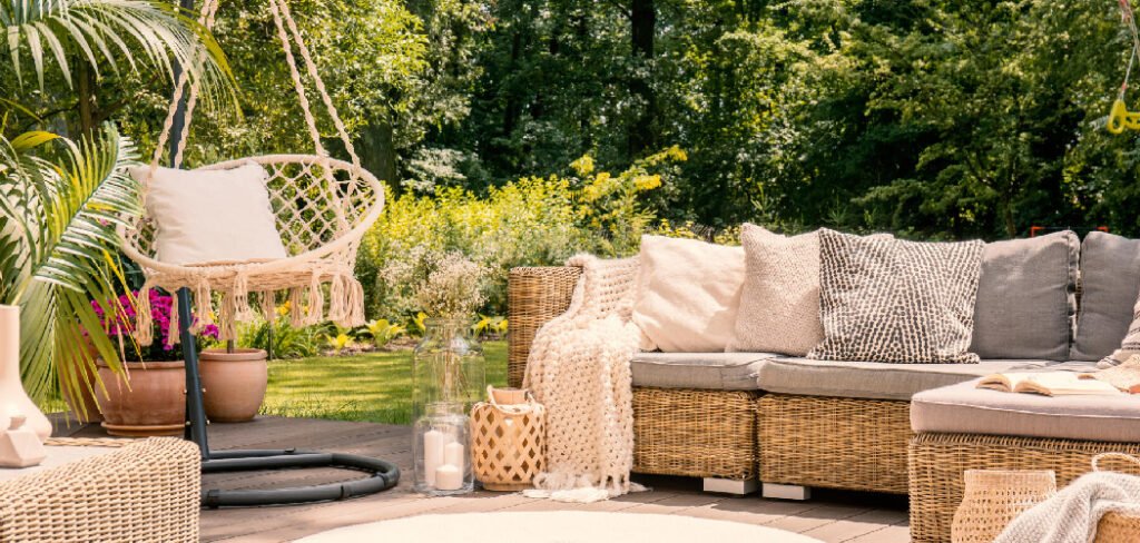 How to Protect Outdoor Wood Furniture From Sun Damage