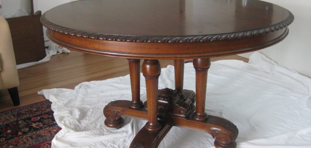 How to Sand Rounded Table Legs
