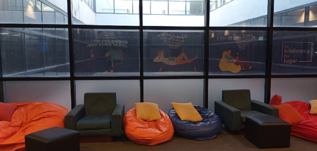How to Wrap a Bean Bag Chair