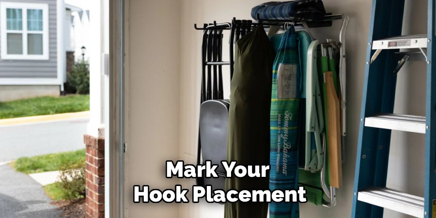 Mark Your 
Hook Placement