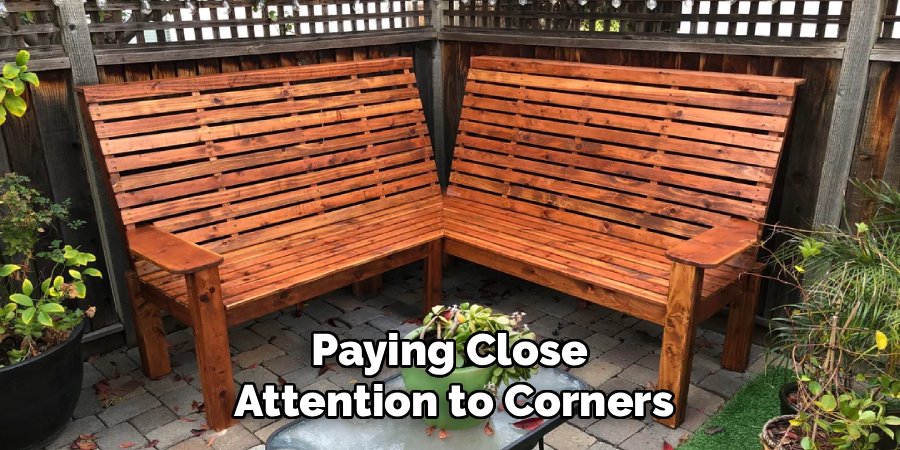 Paying Close 
Attention to Corners