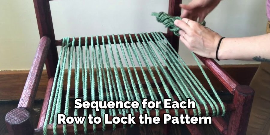 Sequence for Each Row to Lock the Pattern